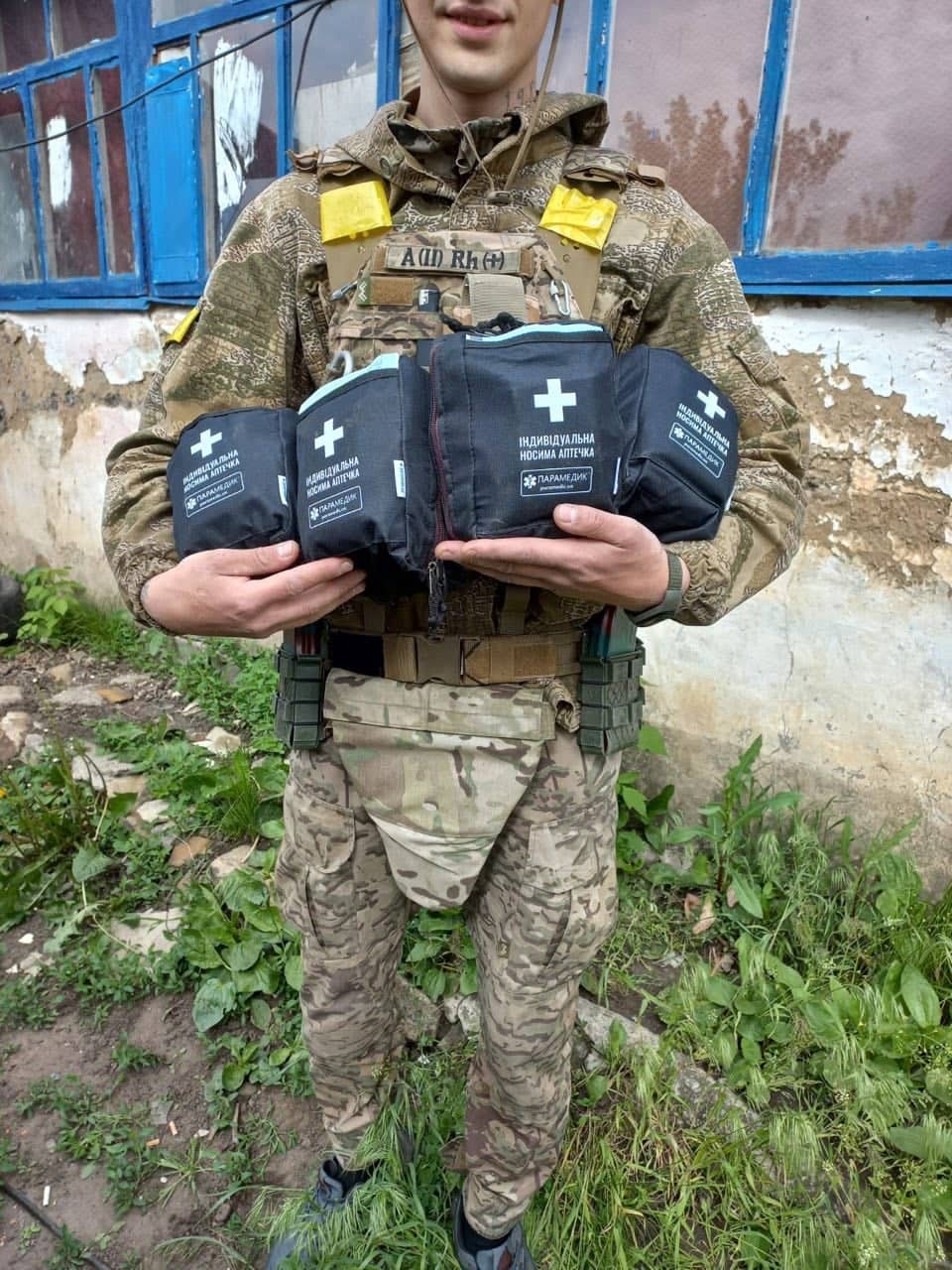 First aid kits on the front line