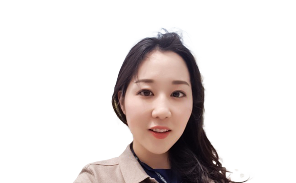 Young Ji Kim's portrait